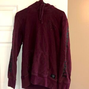 Men’s size small American eagle hoodie maroon